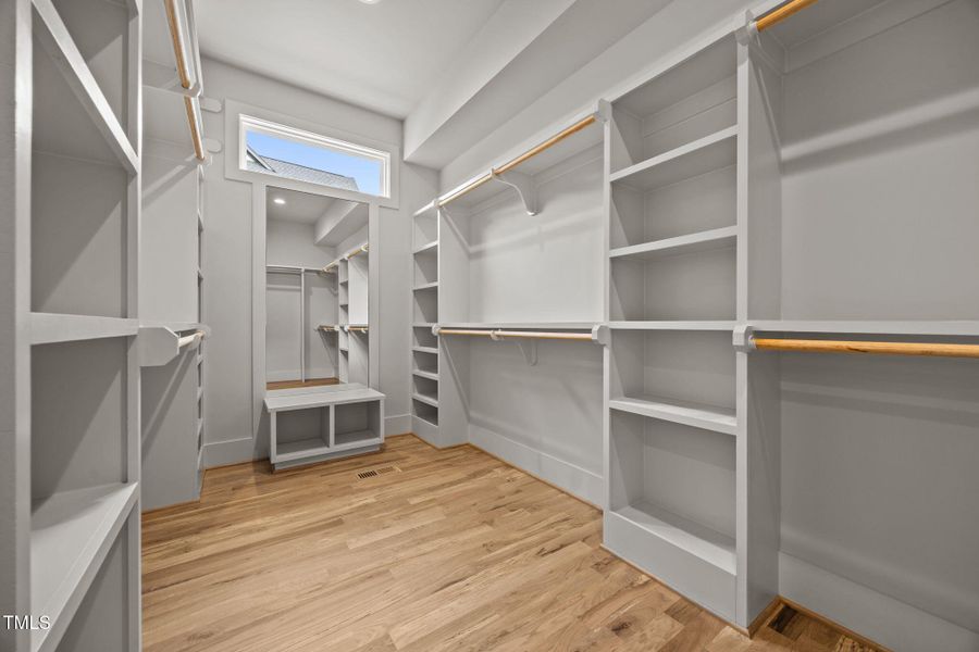 33-web-or-mls-IMG_1672 33-web-or-mls-IMG_1672