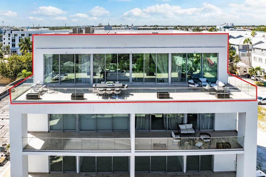 Image 30 of a home in . Image 30 of a home in .