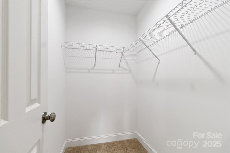 Walk-in closet (3rd bedroom)