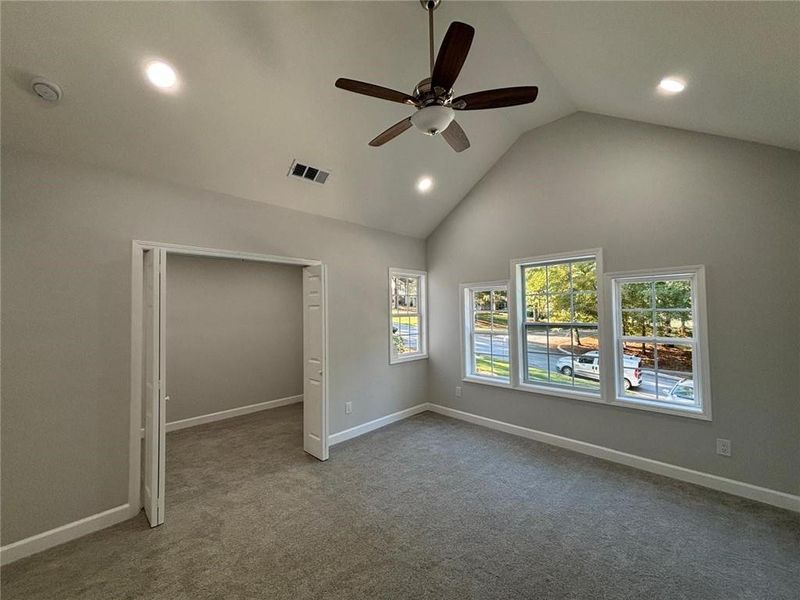 Spacious, unfurnished interior of a new home in , Grayson (Image 12).
