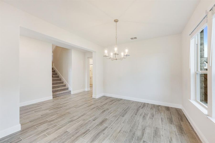 Spacious, unfurnished interior of a new home in Sonoma Verde, McLendon-Chisholm (Image 19).