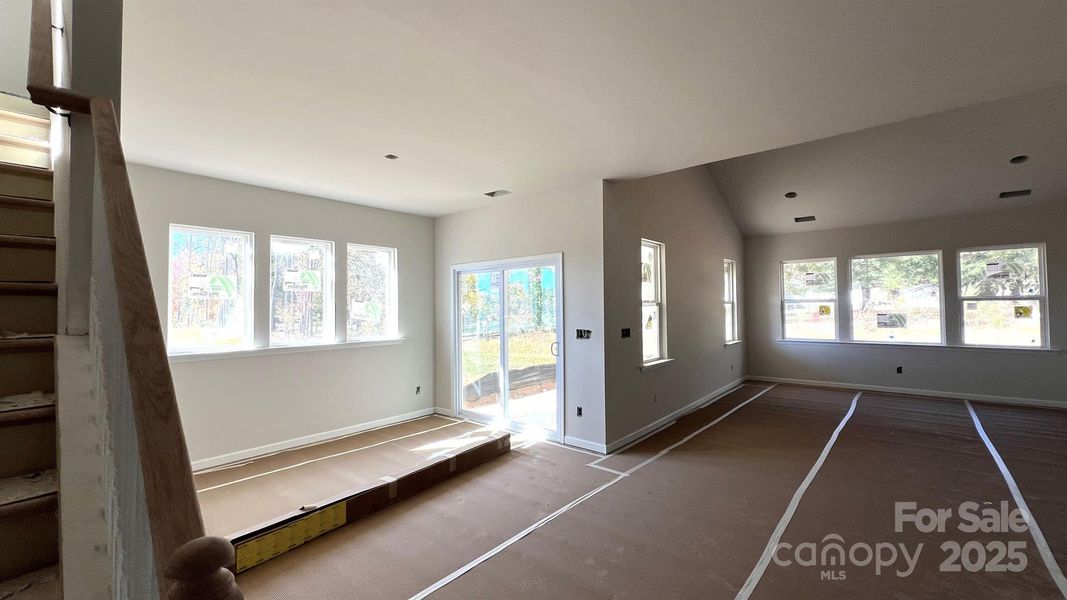Dining Area/Morning Room