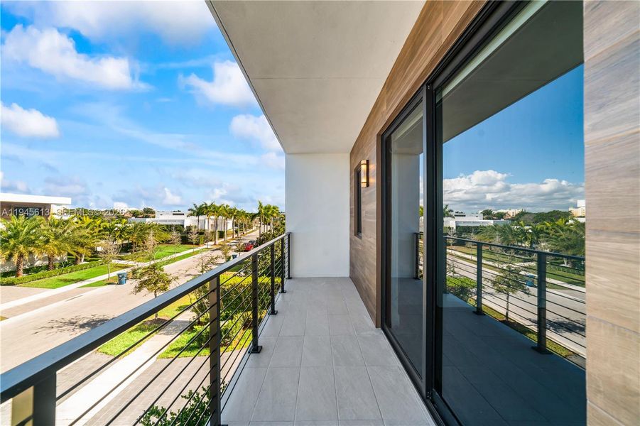 Exterior details and patio area of a home in , Weston (Image 35).