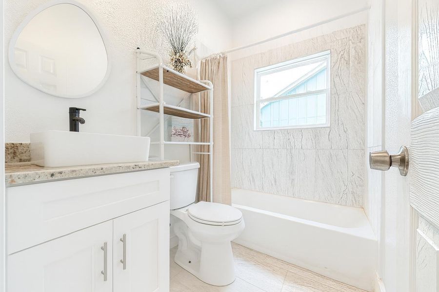 Furnished interior view inside a new home in , San Leon (Image 7). Furnished interior view inside a new home in , San Leon (Image 7).