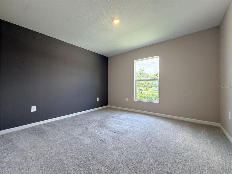Spacious, unfurnished interior of a new home in , Lake Wales (Image 11).