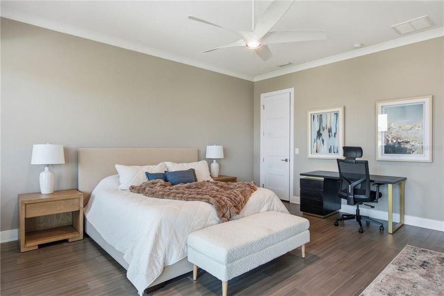 Furnished interior view inside a new home in , Belleair Beach (Image 16).