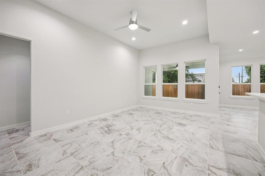 Spacious, unfurnished interior of a new home in , Fort Worth (Image 18).