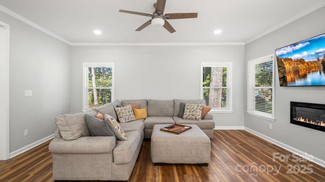Furnished interior view inside a new home in , Kernersville (Image 21).