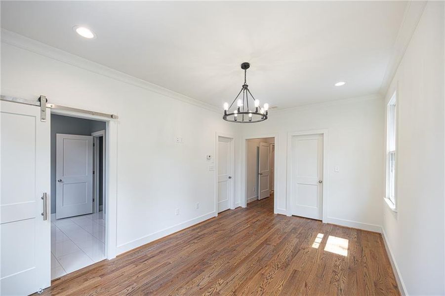 Spacious, unfurnished interior of a new home in , Atlanta (Image 31).