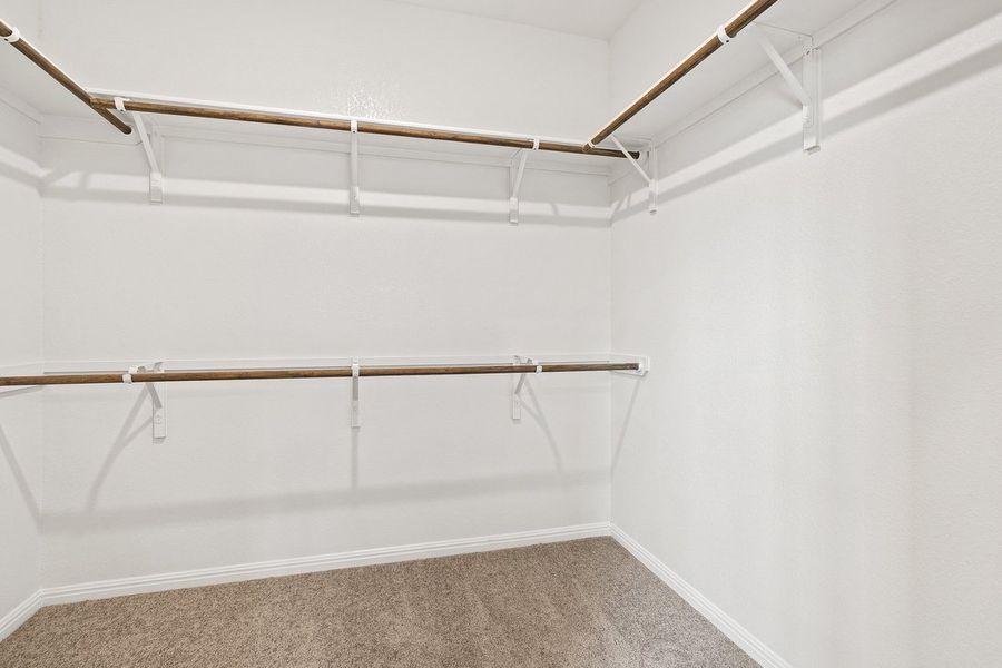 Image 14 of a home in Crosswinds.