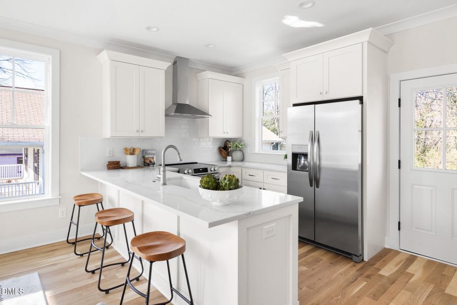 1404-Englewood-111 1404-Englewood-111