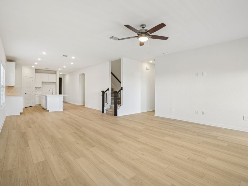 Spacious, unfurnished interior of a new home in Stetson Ridge, Marion (Image 15).