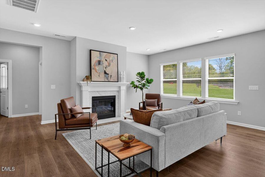 hj-nc-raleigh-silverstone-traditional-sh