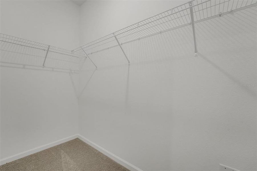 Spacious, unfurnished interior of a new home in Reserve at Hammock Oaks, Lady Lake (Image 29).