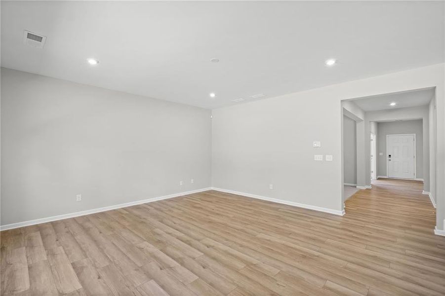 Spacious, unfurnished interior of a new home in Cherry Glen, Euharlee (Image 32).