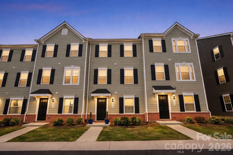 Image 31 of a home in Stone Creek Townhomes.