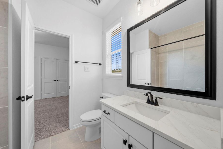 Furnished interior view inside a new home in Woodforest, Montgomery (Image 8).