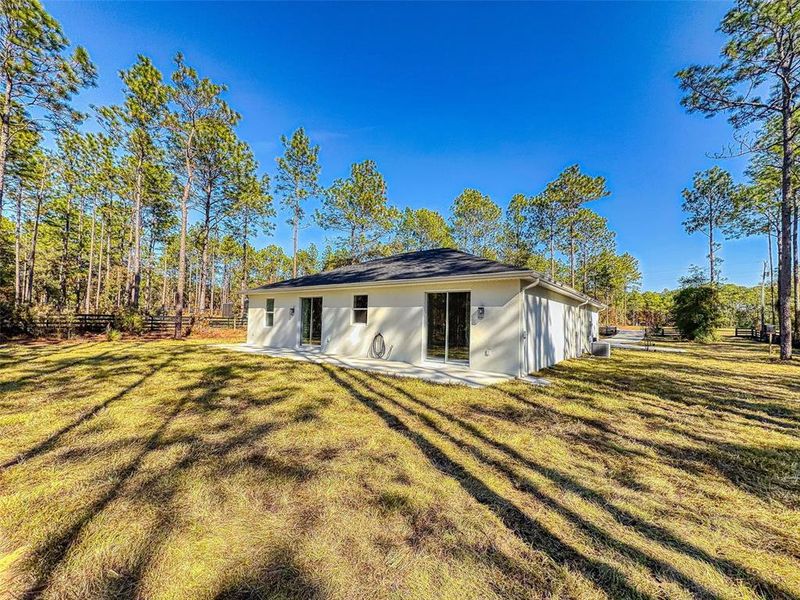 Exterior details and patio area of a home in , Ocala (Image 28).