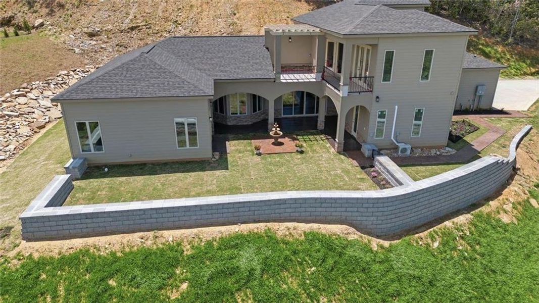 Exterior details and patio area of a home in , Clarkesville (Image 3).
