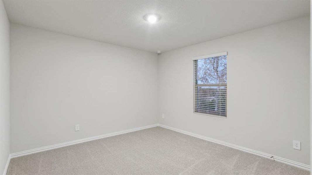 Spacious, unfurnished interior of a new home in Eastridge - Spring Series, McKinney (Image 31).