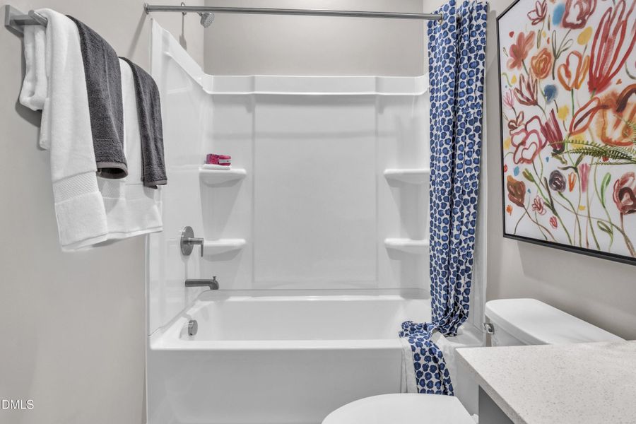 P_RAL_FAL_Mackintosh_Model_INT_FBTH3_2