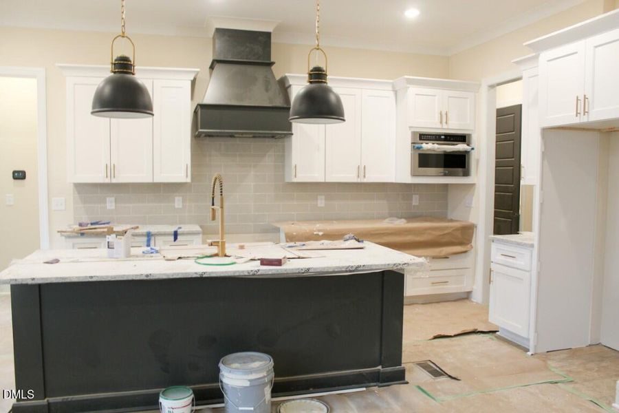 IMG_7332 (Medium) IMG_7332 (Medium)