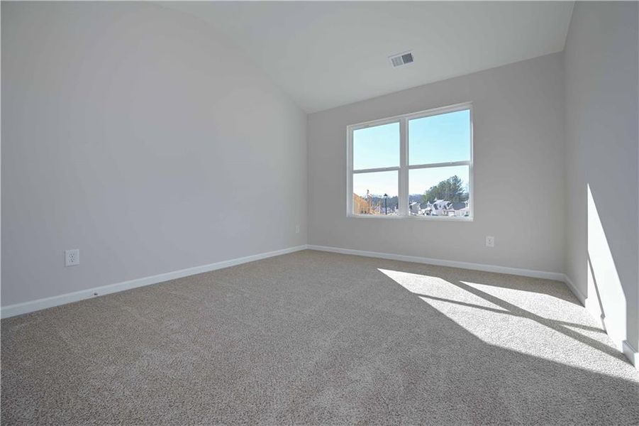 Spacious, unfurnished interior of a new home in , Villa Rica (Image 20).