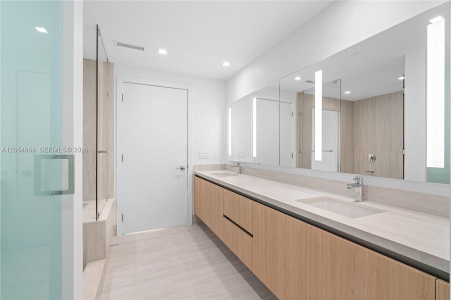 Furnished interior view inside a new home in One Park Tower, Miami (Image 15).