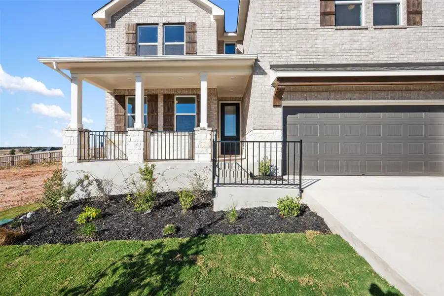 Representative images and renderings are for illustrative purposes. Actual structural options and design finishes of home may vary.