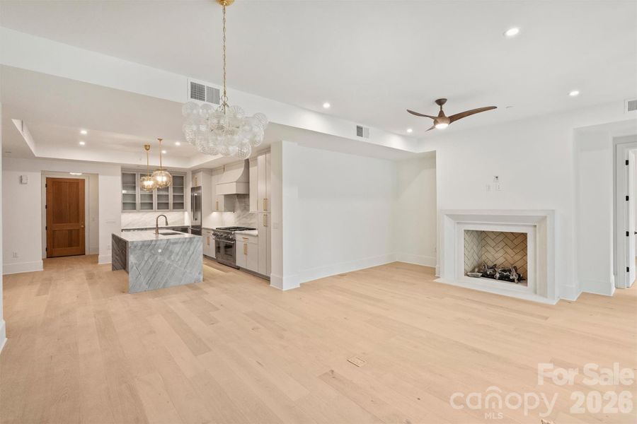 Spacious, unfurnished interior of a new home in , Charlotte (Image 24).