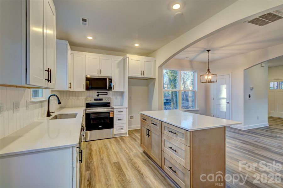 Furnished interior view inside a new home in , Cherryville (Image 4).