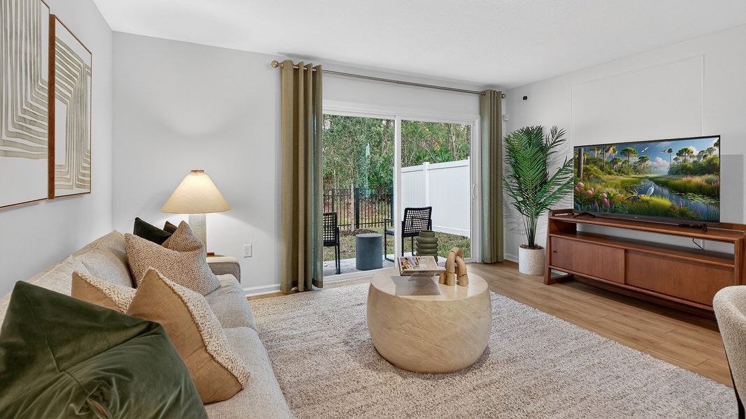 Representative furnished interior of a home built from the Carson by D.R. Horton in Hansen Creek, Jacksonville (Image 11).