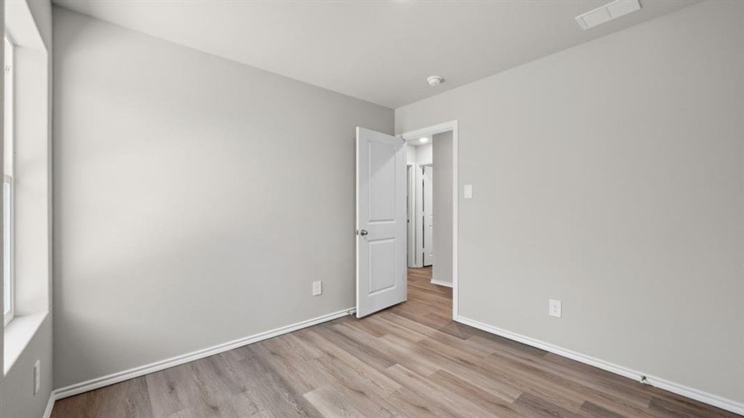 Spacious, unfurnished interior of a new home in Sunnycreek, Crowley (Image 32).