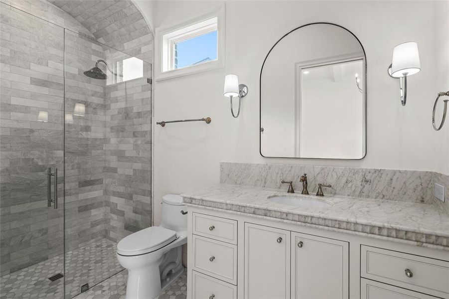 Furnished interior view inside a new home in , McGregor (Image 14).