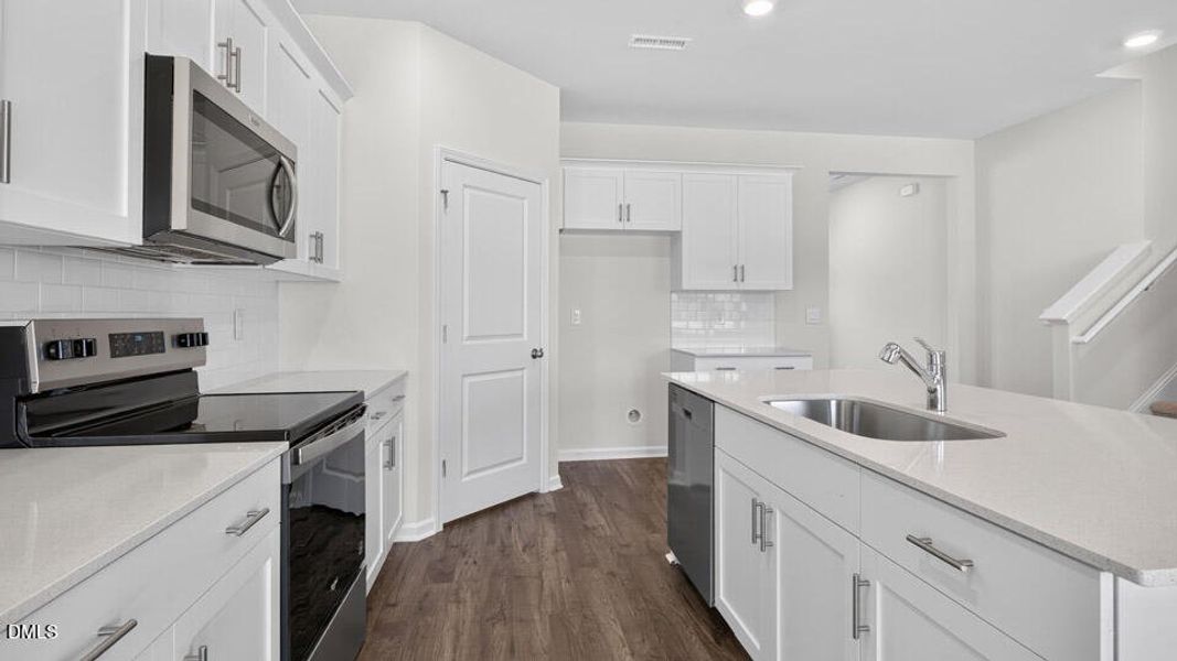 swift-creek-lot-13-016