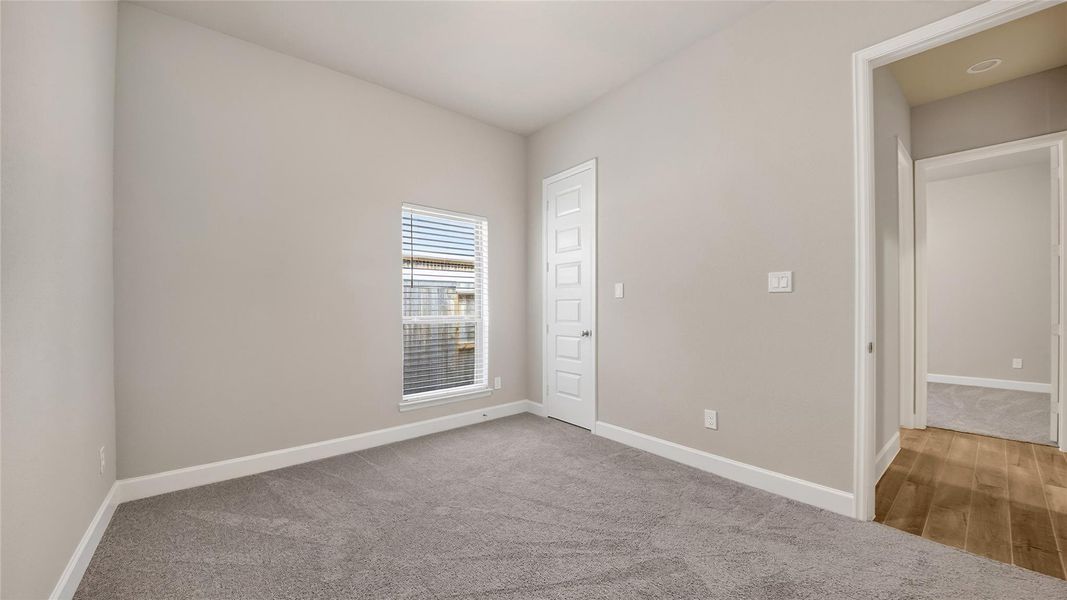 Spacious, unfurnished interior of a new home in , Fulshear (Image 20). Spacious, unfurnished interior of a new home in , Fulshear (Image 20).