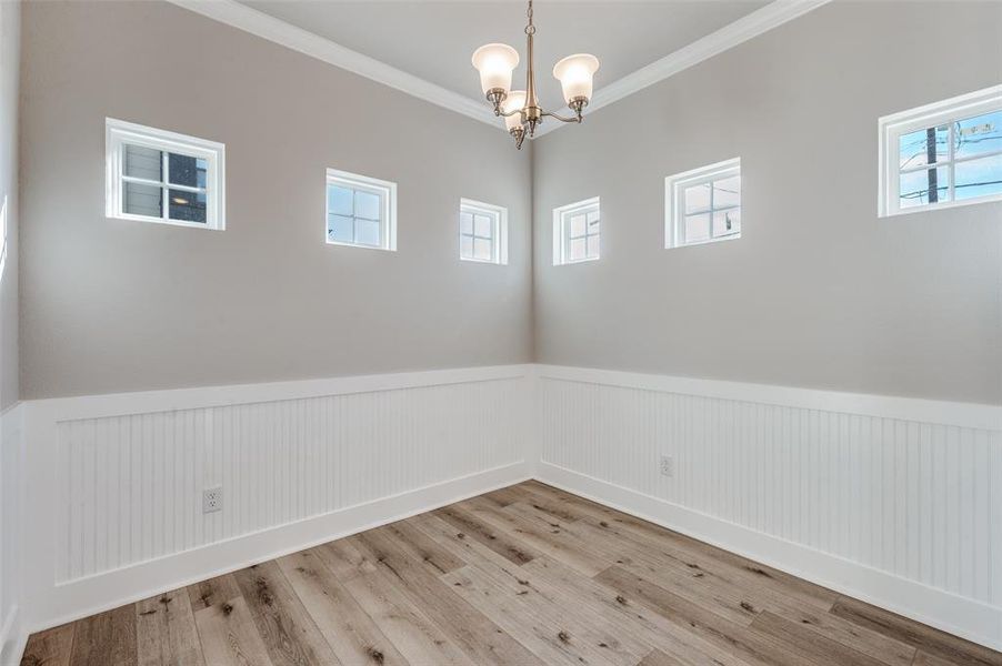 Spacious, unfurnished interior of a new home in , Lake Dallas (Image 25).