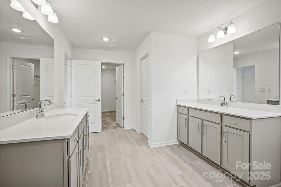 Furnished interior view inside a new home in Galloway Towns, Charlotte (Image 11). Furnished interior view inside a new home in Galloway Towns, Charlotte (Image 11).