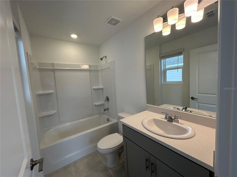 Furnished interior view inside a new home in , Palmetto (Image 7).