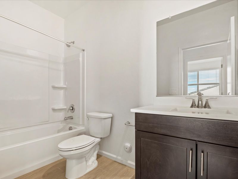 Furnished interior view inside a new home in Hanson Ridge, Vail (Image 8).