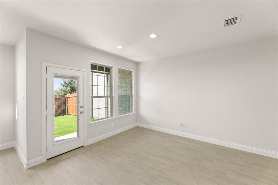 672 Sandiford-Dining-1 672 Sandiford-Dining-1