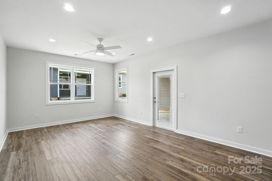 Spacious, unfurnished interior of a new home in , Hickory (Image 18).