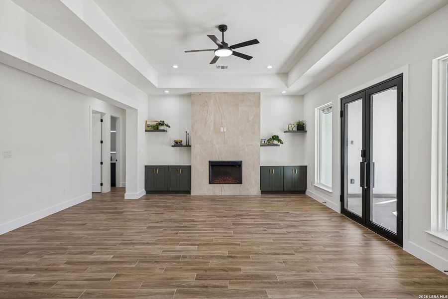 Spacious, unfurnished interior of a new home in , Spring Branch (Image 62).