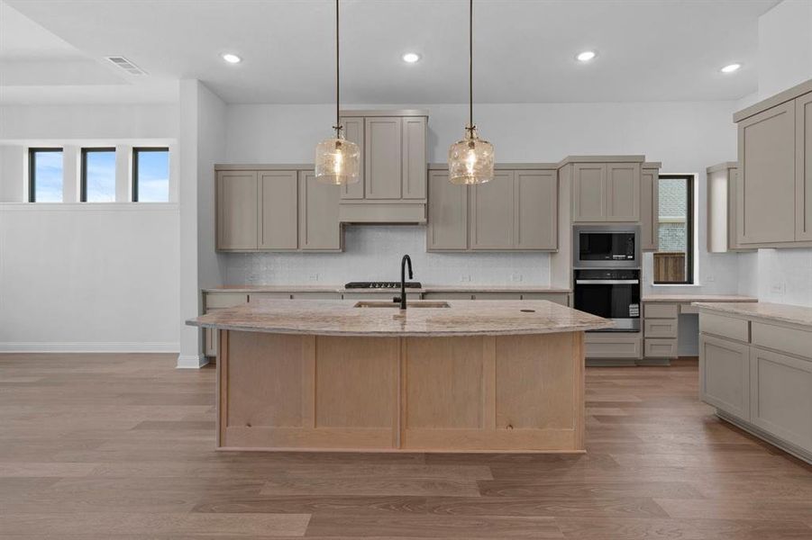 DAL_South Pointe_Double Oak II_2613 Brazos Drive (6)