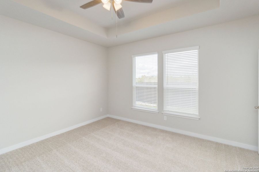 Spacious, unfurnished interior of a new home in , San Antonio (Image 14).