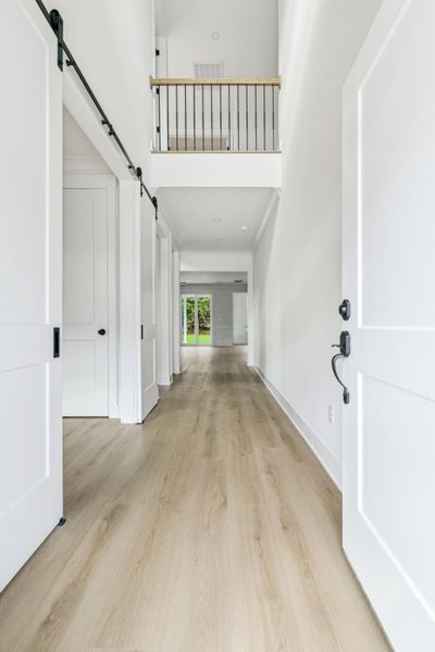 Spacious, unfurnished interior of a new home in , Johns Island (Image 25).