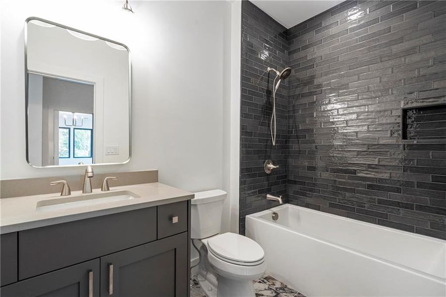 Image 45 of a home in Aster. Image 45 of a home in Aster.