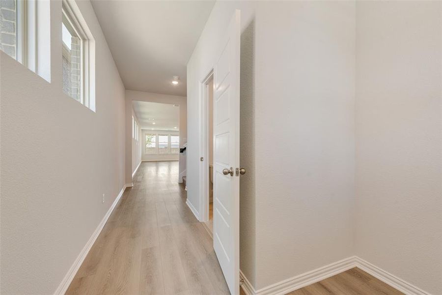 Spacious, unfurnished interior of a new home in Walden Pond, Forney (Image 17).