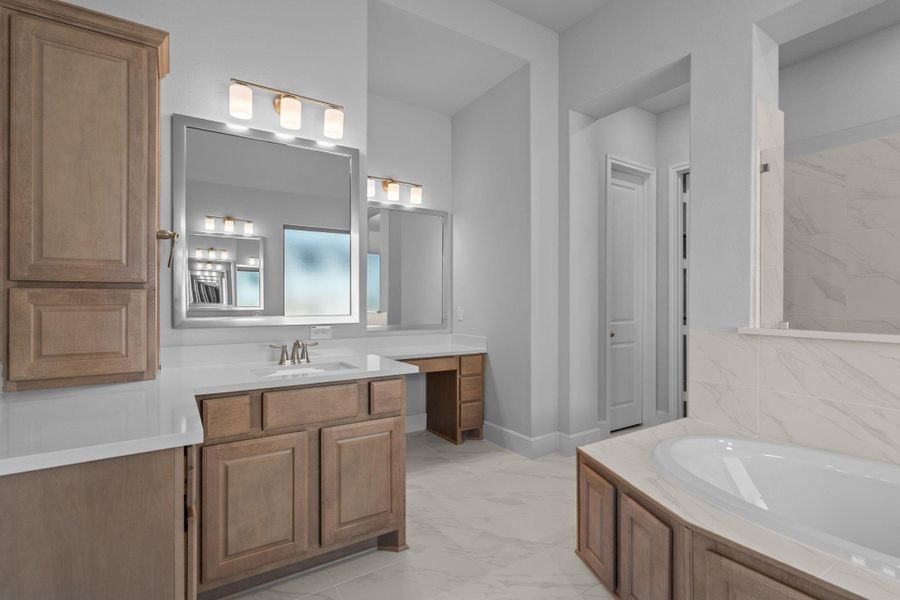 Furnished interior view inside a new home in Valencia 70', Manvel (Image 12).