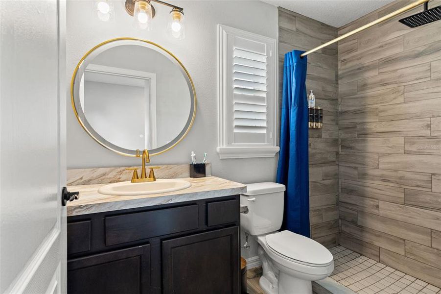 Furnished interior view inside a new home in , Weeki Wachee (Image 38).